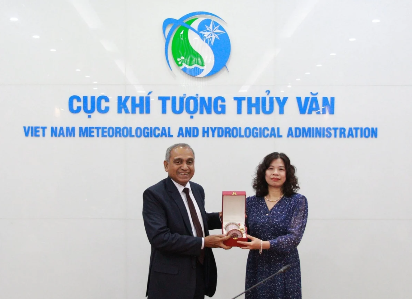 Viet Nam shares disaster early warning practices with Sri Lanka